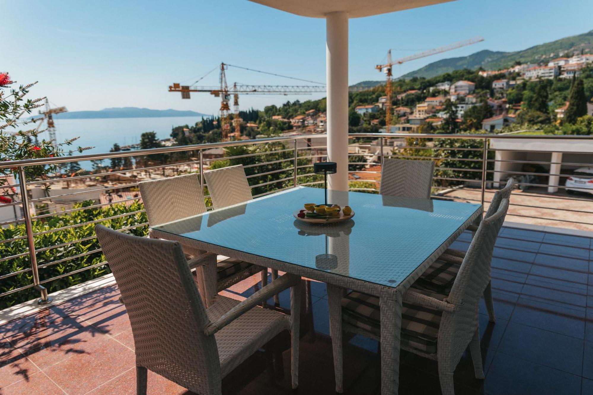 Villa Calista Ičići Eksteriør billede